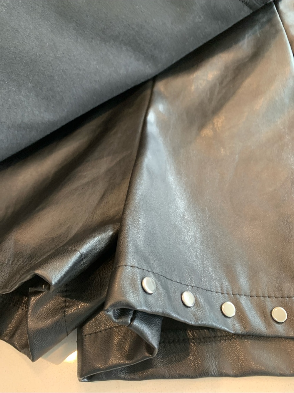 Black Faux Leather Studded Mini Skirt( skort) M NWOT - Picture 4 of 7
